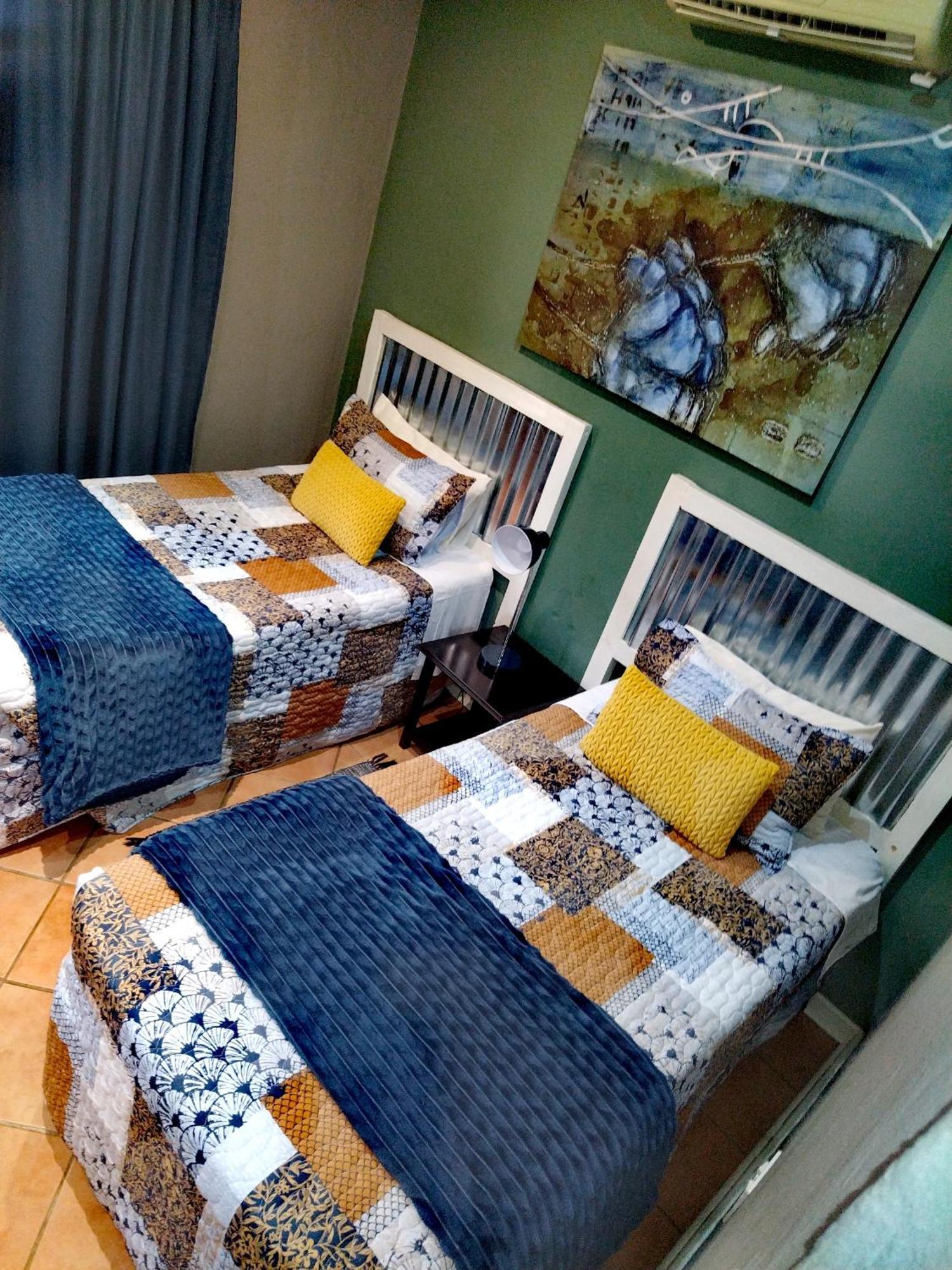 Africas Eden Guesthouse Mookgophong Bagian luar foto
