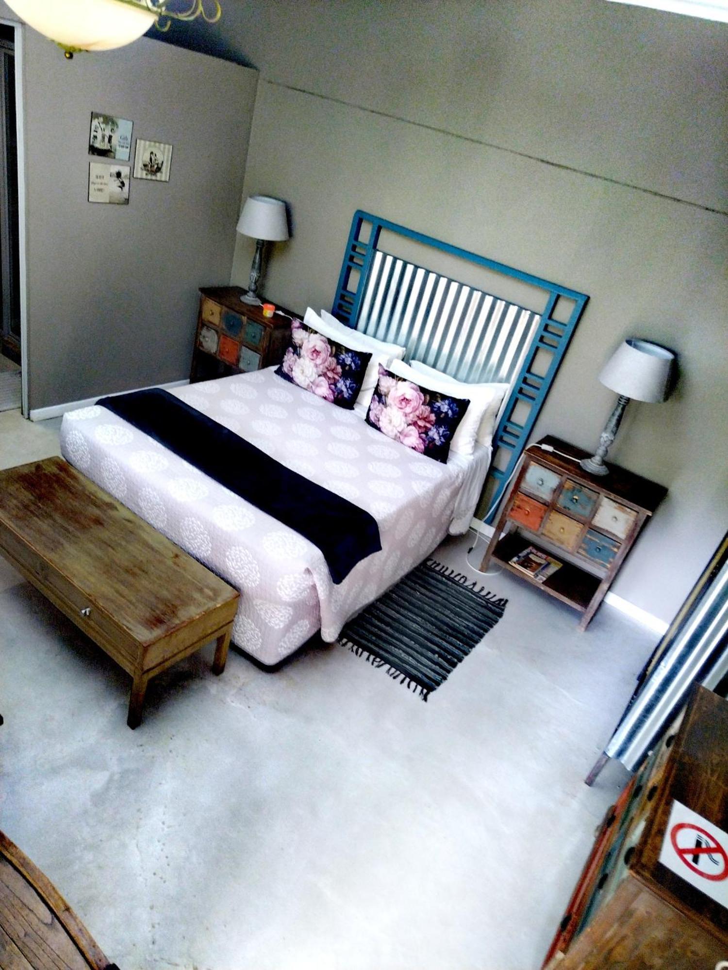 Africas Eden Guesthouse Mookgophong Bagian luar foto