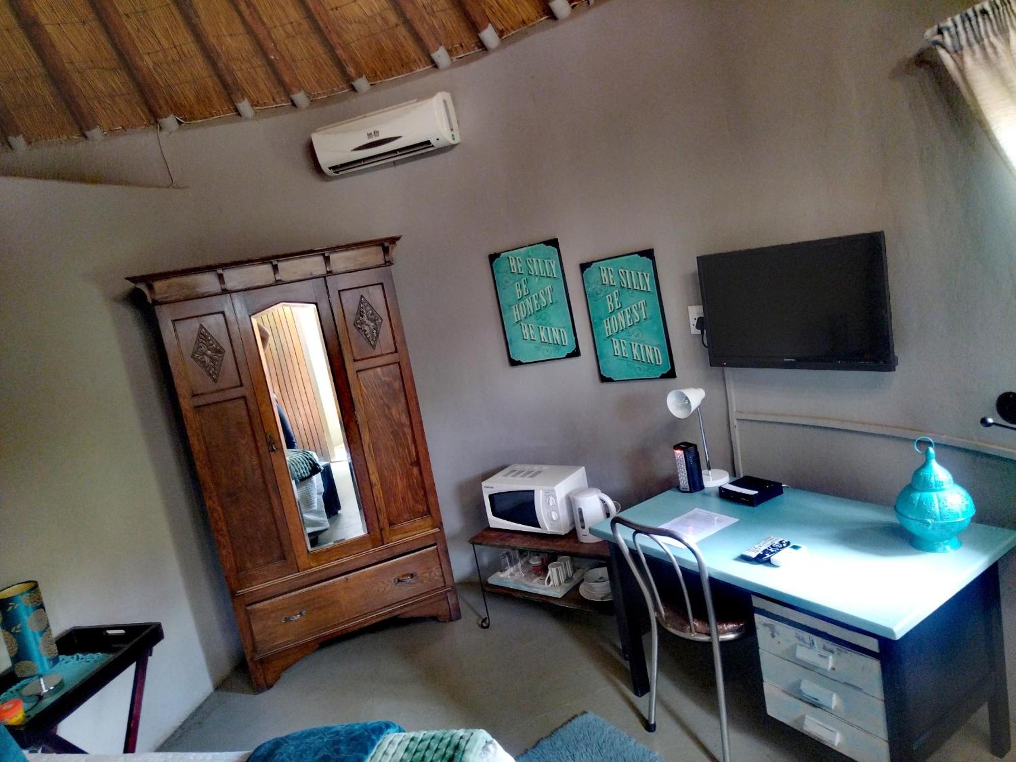 Africas Eden Guesthouse Mookgophong Bagian luar foto