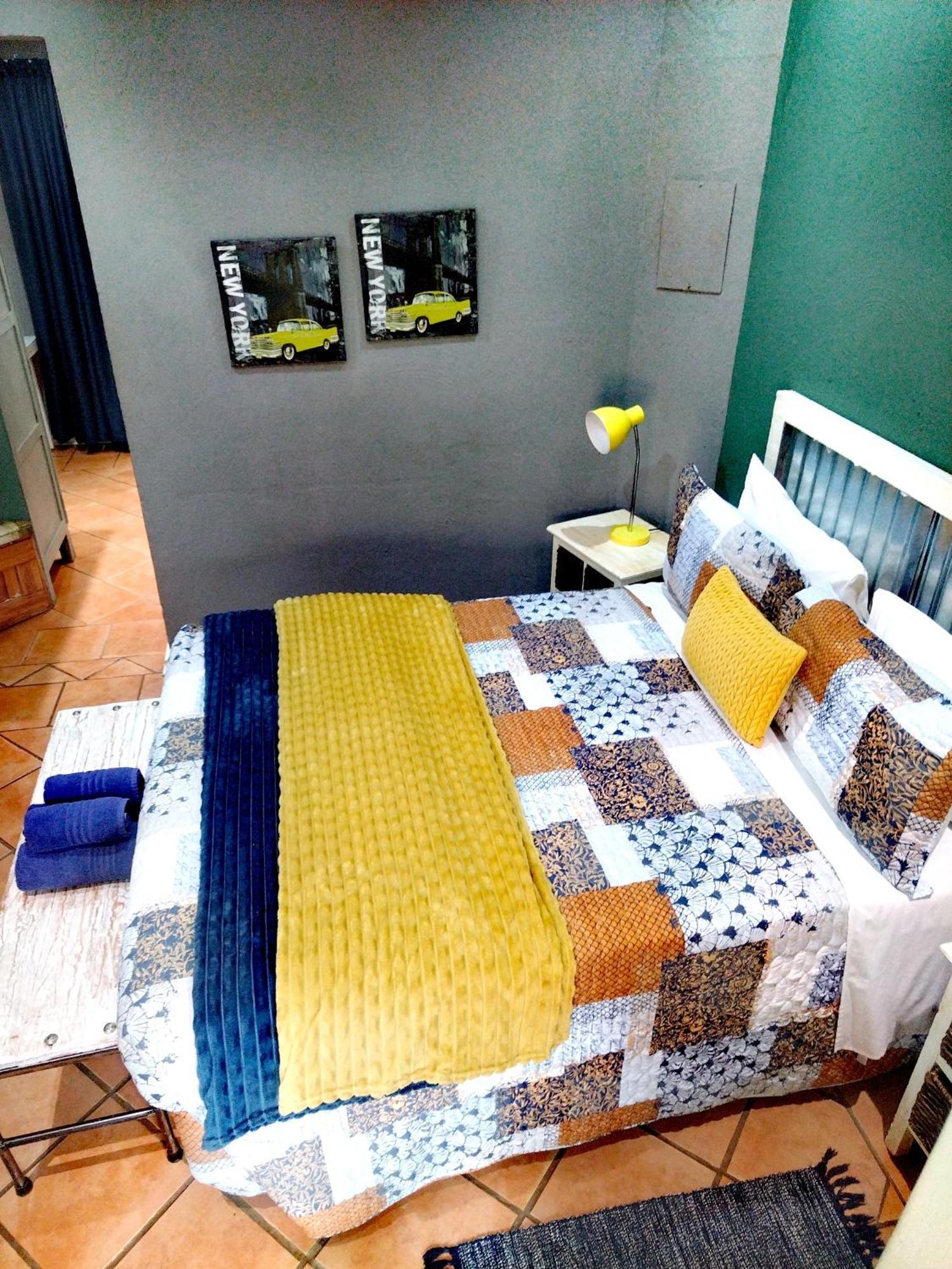 Africas Eden Guesthouse Mookgophong Bagian luar foto