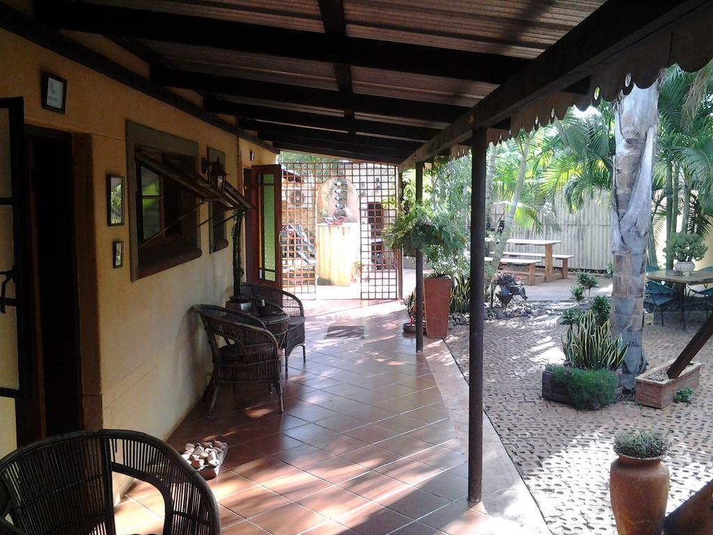 Africas Eden Guesthouse Mookgophong Bagian luar foto