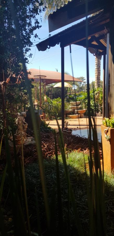 Africas Eden Guesthouse Mookgophong Bagian luar foto